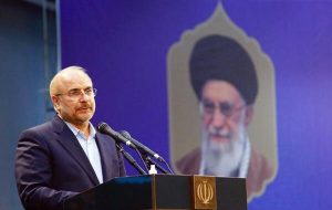قالیباف: به جای استفاده از نیرو‌های داخلی، به دشمن التماس می‌کنیم
