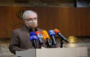 وزیر بهداشت: واکسیناسیون روزانه کشور از مرز ۴۰۰ هزار دوز گذشت