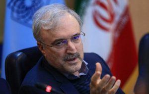 نمکی انتقاد‌ها را نپذیرفت: عده‌ای با من مشکل دارند/ در مدیریت کرونا در جایگاه خوبی هستیم/ ویروس هندی و آفریقایی از ۲ ماه پیش وارد کشور شد، اما مهارش کردم و نگذاشتم انتخابات بی رونق شود