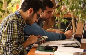 صدای وزارت علوم هم از کندی اینترنت درآمد/ مقام وزارت علوم: اختلالات اینترنتی باعث استرس و فشار روانی شدید در دانشجویان شده است