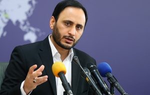 سخنگوی دولت: ۷۰۰ حساب ارزی مسدود شدند/ هر ماه ۳ سفر استانی داشتیم که خودش رکورد است/ نباید اجازه دهیم حاشیه جشنواره فجر بر متن سایه بیندازد
