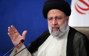 رئیسی: ریزگرد‌ها زندگی مردم را مختل کرده است/ محیط زیست از طریق دیپلماسی و تعامل با کشور‌های همسایه رفع این مشکل را مجدانه پیگیری کند