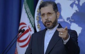سخنگوی وزارت خارجه: چارچوب لازم برای رفع مسدودی بخش قابل توجهی از منابع ارزی کشور، مورد توافق قرار گرفته/ هیأتی عالی‌رتبه تا پایان هفته به تهران سفر می‌کند/ قائم مقام وزیر خارجه کره جنوبی: هیچکس از سئول فعلا قصد سفر به تهران را ندارد