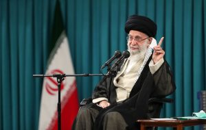 رهبر معظم انقلاب: داغ شهدا و هتک حرمت حرم اهل بیت جز با جستجوی سررشتهی فاجعهآفرینیها جبران نخواهد شد/ همه در مقابله با دست دشمن آتشافروز و عوامل خائن یا جاهل و غافل او وظایفی بر عهده داریم/ همه باید در مقابل جریانی که به جان مردم و امنیت آنان و مقدسات آنان بیاحترامی روا میدارد، ید واحده باشند رهبر معظم انقلاب: داغ شهدا و هتک حرمت حرم اهل بیت جز با جستجوی سررشتهی فاجعهآفرینیها جبران نخواهد شد/ همه در مقابله با دست دشمن آتشافروز و عوامل خائن یا جاهل و غافل او وظایفی بر عهده داریم/ همه باید در مقابل جریانی که به جان مردم و امنیت آنان و مقدسات آنان بیاحترامی روا میدارد، ید واحده باشند