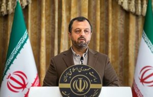 وزیر اقتصاد: رهبر انقلاب با تهاتر نفت برای پیشبرد پروژه‌های ریلی و ترانزیتی موافقت کردند