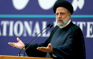 رئیسی: اینکه کسی با چند گزارش فساد، تصور کند فساد امری فراگیر است، نادرست است/ در دولت سیزدهم ۲ میلیون نفر به مودیان مالیاتی اضافه شد رئیسی: اینکه کسی با چند گزارش فساد، تصور کند فساد امری فراگیر است، نادرست است/ در دولت سیزدهم ۲ میلیون نفر به مودیان مالیاتی اضافه شد