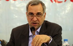 وزیر بهداشت: تحریم دیگر جواب نمی‌دهد/ اعمال تحریم، مربوط به قرون وسطی و عقب گرد به آن دوران است/ در تولید واکسن کرونا خودکفا شده‌ایم؛ صادرات به سایر کشور‌ها را آغاز کرده‌ایم