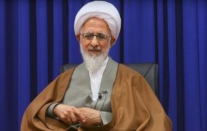 آیت الله جوادی آملی: باید به گونه‌ای حرکت کنیم که معلم جامعه باشیم؛ این محقق نمی‌شود مگر اینکه اول از خودمان شروع کنیم