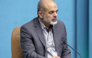 وزیر کشور: احتمال تغییر در استاندارد‌های شاخص آلودگی هوا برای جلوگیری از تعطیلی مدارس