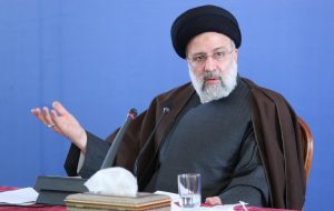 رئیسی: از خون شهید سلیمانی نخواهیم گذشت؛ انتقام حتمی است رئیسی: از خون شهید سلیمانی نخواهیم گذشت؛ انتقام حتمی است