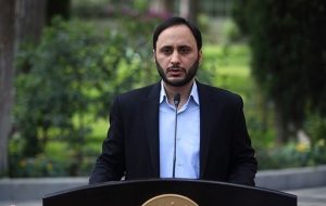سخنگوی دولت: دخالتی در کار کارشناسی بورس کالا و شورای رقابت نمی‌کنیم