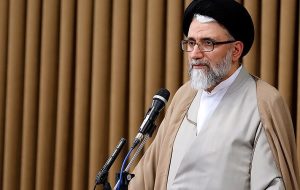 وزیر اطلاعات: در حوادث اخیر به شکلی در رسانه‌هایشان جلو رفتند که خودشان هم تصور کردند انقلابی در حال رخ دادن است/ نظام سلطه هیچ وقت به دنبال مهار یا تضعیف ایران نبوده بلکه به دنبال براندازی بوده/ امیدواریم روزی شاهد حضور مقاومت در اروپا و آفریقا باشیم/ ادعا می‌کنند ایران در کنار روسیه در اوکراین منافع آنان را تهدید می‌کنند؛ همین ادعا نشان می‌دهد که امروز این تفکر عمیق به اروپا رسیده