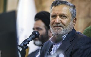 وزیر کار: تعیین دستمزد کارگران برای سال ۱۴۰۲ در مرحله کارشناسی است وزیر کار: تعیین دستمزد کارگران برای سال ۱۴۰۲ در مرحله کارشناسی است