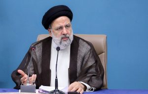 رئیسی: امروز بیش از هر زمان دیگری نیازمند اتحاد هستیم/ دشمن تلاش دارد تا مردم را ناامید کند / ریشه همه ظلم‌ها سیاست منهای خداست