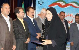 مدیرکل آموزش و پرورش خبر داد: برای انتخاب معلمان نمونه ۴۷ نفر به مرحله استانی و سه نفر به کشوری راه یافتند کردند مدیرکل آموزش و پرورش خبر داد: برای انتخاب معلمان نمونه ۴۷ نفر به مرحله استانی و سه نفر به کشوری راه یافتند کردند