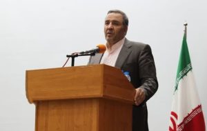 استاندار ایلام تاکید کرد: اصناف نقش مهمی در توسعه‌ی اقتصاد کشور دارند و اقتصاد کشور دست بازاریان است