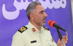 فرمانده انتظامی ایلام از مدت زمان خروج از گیت های گذرنامه مهران به چهار ثانیه خبر داد فرمانده انتظامی ایلام از مدت زمان خروج از گیت های گذرنامه مهران به چهار ثانیه خبر داد