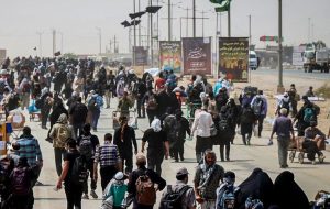 مدیر حج و زیارت استان ایلام: ۶۵ درصد متقاضیان سفر اربعین مرز مهران را برای تردد انتخاب کرده اند مدیر حج و زیارت استان ایلام: ۶۵ درصد متقاضیان سفر اربعین مرز مهران را برای تردد انتخاب کرده اند