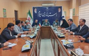 معاون سیاسی و امنیتی استاندار ایلام تاکید کرد: باید تلاش کنیم که ظرفیتهای استان را معرفی و طرح پیشران و مهم را ارایه دهیم معاون سیاسی و امنیتی استاندار ایلام تاکید کرد: باید تلاش کنیم که ظرفیتهای استان را معرفی و طرح پیشران و مهم را ارایه دهیم