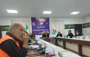 استاندار ایلام تاکید کرد: ۲ هزار و ۶۰۰ دستگاه اتوبوس برای انتقال زائران لازم است استاندار ایلام تاکید کرد: ۲ هزار و ۶۰۰ دستگاه اتوبوس برای انتقال زائران لازم است