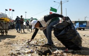 تاکنون یک هزار تن زباله و پسماند از داخل شهر مهران و پارکنیگ بزرگ اربعین جمع آوری شده است