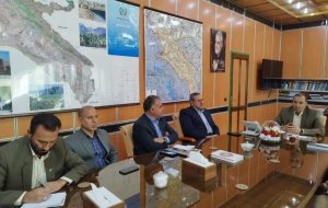 استاندار ایلام تاکید کرد: رعایت قانونمداری و سلامت انتخابات، منجر به مشارکت حداکثری مردم میشود استاندار ایلام تاکید کرد: رعایت قانونمداری و سلامت انتخابات، منجر به مشارکت حداکثری مردم میشود