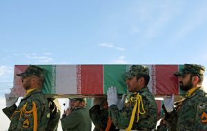 تشییع پیکر پاک چهار شهید گمنام همزمان با شهادت حضرت زهرا (س) در ایلام