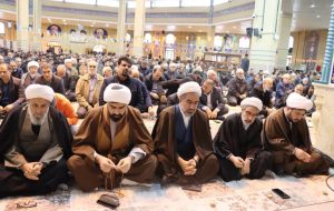 #گزارش_تصویری/اقامه نمازجمعه ایلام؛ به امامت حجت الاسلام والمسلمین کریمی تبار نماینده ولی فقیه در استان #گزارش_تصویری/اقامه نمازجمعه ایلام؛ به امامت حجت الاسلام والمسلمین کریمی تبار نماینده ولی فقیه در استان