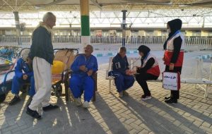 مدیرعامل جمعیت هلال احمر استان ایلام خبر داد: هلال احمر ایلام به ۲۷ هزار نفر در طرح نوروزی خدمات ارائه داد مدیرعامل جمعیت هلال احمر استان ایلام خبر داد: هلال احمر ایلام به ۲۷ هزار نفر در طرح نوروزی خدمات ارائه داد