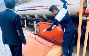 مدیر شرکت ملی پخش فرآورده‌های نفتی منطقه ایلام خبر داد: تست کیفی جایگاه‌های عرضه سوخت منطقه ایلام پس از بارندگی های اخیر