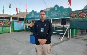 مدیر اجرایی و عضو هیأت امنای موکب بزرگ محبان امیرالمومنین(ع) بنیاد مستضعفان انقلاب اسلامی: سیستمهای سرمایشی برای رفاه حال زائران در اقامتگاه های این ایستگاه صلواتی تعبیه شده است مدیر اجرایی و عضو هیأت امنای موکب بزرگ محبان امیرالمومنین(ع) بنیاد مستضعفان انقلاب اسلامی: سیستمهای سرمایشی برای رفاه حال زائران در اقامتگاه های این ایستگاه صلواتی تعبیه شده است