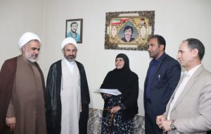 حجت الاسلام والمسلمین کریمی تبار در دیدار با خانواده های معظم شهدا: خانواده های معظم شهدا بر گردن همه حق دارند حجت الاسلام والمسلمین کریمی تبار در دیدار با خانواده های معظم شهدا: خانواده های معظم شهدا بر گردن همه حق دارند