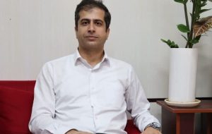 رئیس امور قراردادهای شرکت پالایش گاز ایلام از انعقاد بیش از ۳۰ قرارداد خرید خدمات در نیمه نخست امسال خبر داد رئیس امور قراردادهای شرکت پالایش گاز ایلام از انعقاد بیش از ۳۰ قرارداد خرید خدمات در نیمه نخست امسال خبر داد