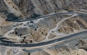 کاهش تصادفات رانندگی در محور ایلام- مهران از زمان بهره برداری از تونلهای این محور کاهش تصادفات رانندگی در محور ایلام- مهران از زمان بهره برداری از تونلهای این محور