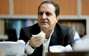 اگر دنبال کار و اشتغال و تولید هستیم با این شیوه کند که امورات پیگیری میشود امکان پذیر نیست اگر دنبال کار و اشتغال و تولید هستیم با این شیوه کند که امورات پیگیری میشود امکان پذیر نیست