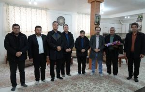 غبارروبی مزار شهدای گمنام و دیدار با ۲ جانباز دفاع مقدس توسط جمعی از کارکنان شرکت گاز ایلام غبارروبی مزار شهدای گمنام و دیدار با ۲ جانباز دفاع مقدس توسط جمعی از کارکنان شرکت گاز ایلام