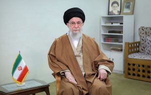 سال ۱۴۰۴، سال «سرمایه گذاری برای تولید»/ آرزوی خیر و صلاح و پیروزی برای امت اسلامی سال ۱۴۰۴، سال «سرمایه گذاری برای تولید» سال ۱۴۰۴، سال «سرمایه گذاری برای تولید»/ آرزوی خیر و صلاح و پیروزی برای امت اسلامی سال ۱۴۰۴، سال «سرمایه گذاری برای تولید»