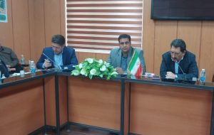 بخش زیادی از اراضی استان جنگلی و کوهستانی است و فضای مناسبی برای ایجاد صنایع فراهم نیست