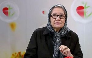 مینو محرز: عده‌ای از مردم هنوز هم کرونا را باور ندارند؛ با افتخار بدون ماسک بیرون می‌روند/ هر زمان که تجمع برگزار شد، شیوع بالاتر می‌رود