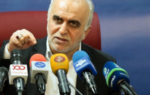 وزیر اقتصاد: عرضه ۵۰ شرکت بخش خصوصی در بورس در نیمه دوم امسال