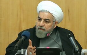 روحانی: قول می دهم با حداقل تلفات و در کوتاه ترین زمان ممکن از بحران کرونا عبور کنیم/ بعد از دو سال تحریم، می‌گویند می‌خواهیم به ملت ایران کمک کنیم؛ اگر واقعاً راست می‌گویید تحریم دارو را بردارید