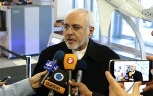 ظریف: بعید می‌دانم خود ترامپ هم بداند چه تصمیمی درباره برجام خواهد گرفت