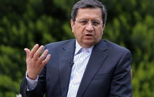 همتی: بانک مرکزی بدون از دست دادن ذخایر ارزی به کنترل نرخ ارز و ثبات بازار ارز دست یافته