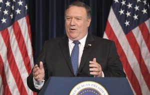پمپئو: فروش نفت ایران را به صفر میرسانیم پمپئو: فروش نفت ایران را به صفر میرسانیم