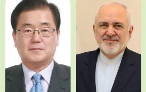 گفتگوی تلفنی وزرای امور خارجه جمهوری اسلامی ایران و کره جنوبی؛ ظریف: کُره دسترسی به منابع مالی ایران را فراهم کند/ اوی یونگ: کره جنوبی صادقانه در حال تلاش برای آزادی پولهای بلوکه شده ایران است